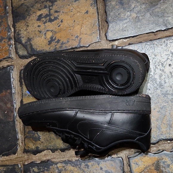 Nike AF 1. Size 7 Youth - Picture 7 of 11